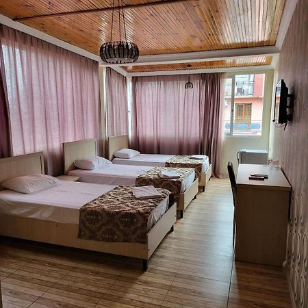 Hotel Elio Batumi Eksteriør billede