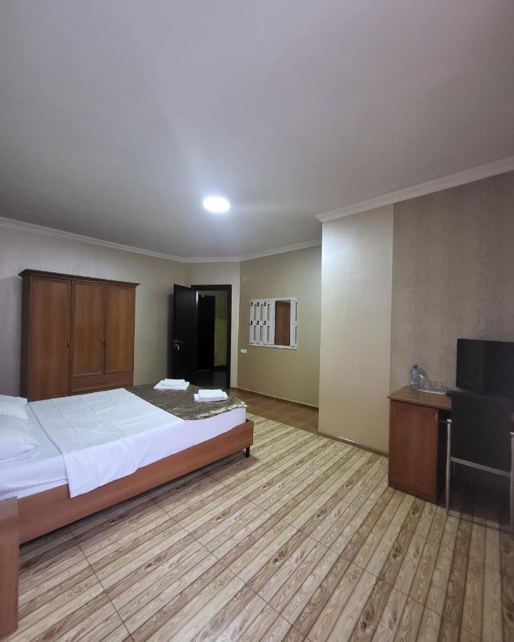 Hotel Elio Batumi Eksteriør billede