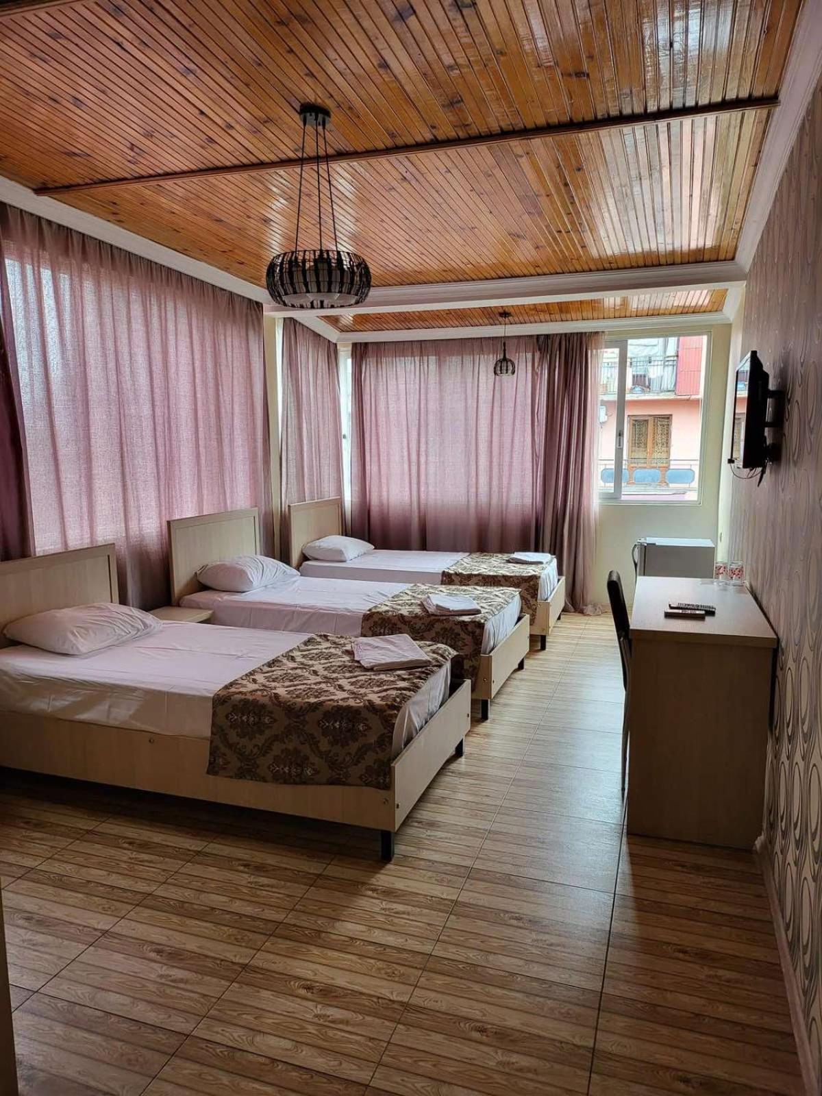 Hotel Elio Batumi Eksteriør billede