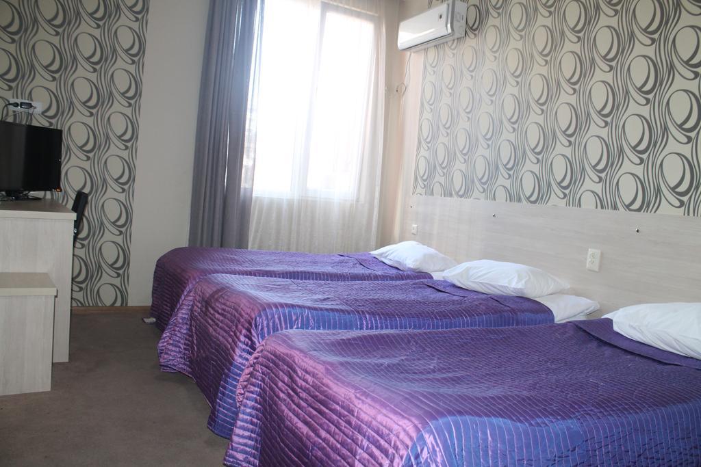 Hotel Elio Batumi Eksteriør billede