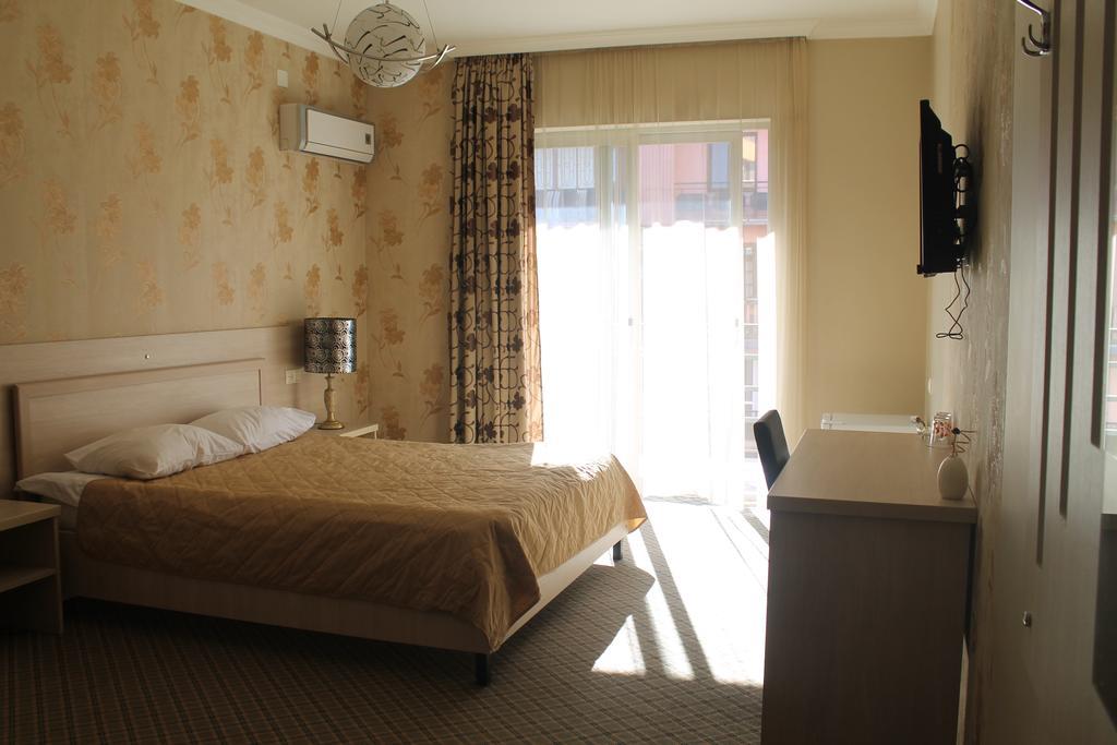 Hotel Elio Batumi Eksteriør billede